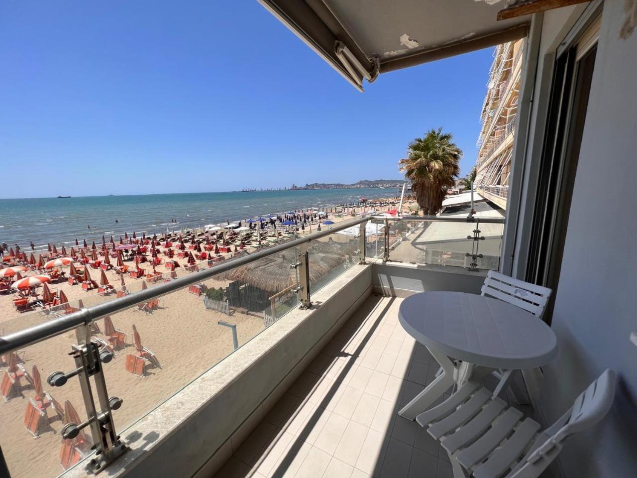 Sea View-Apartment On The Beach - Durrs2 Durres Exterior photo