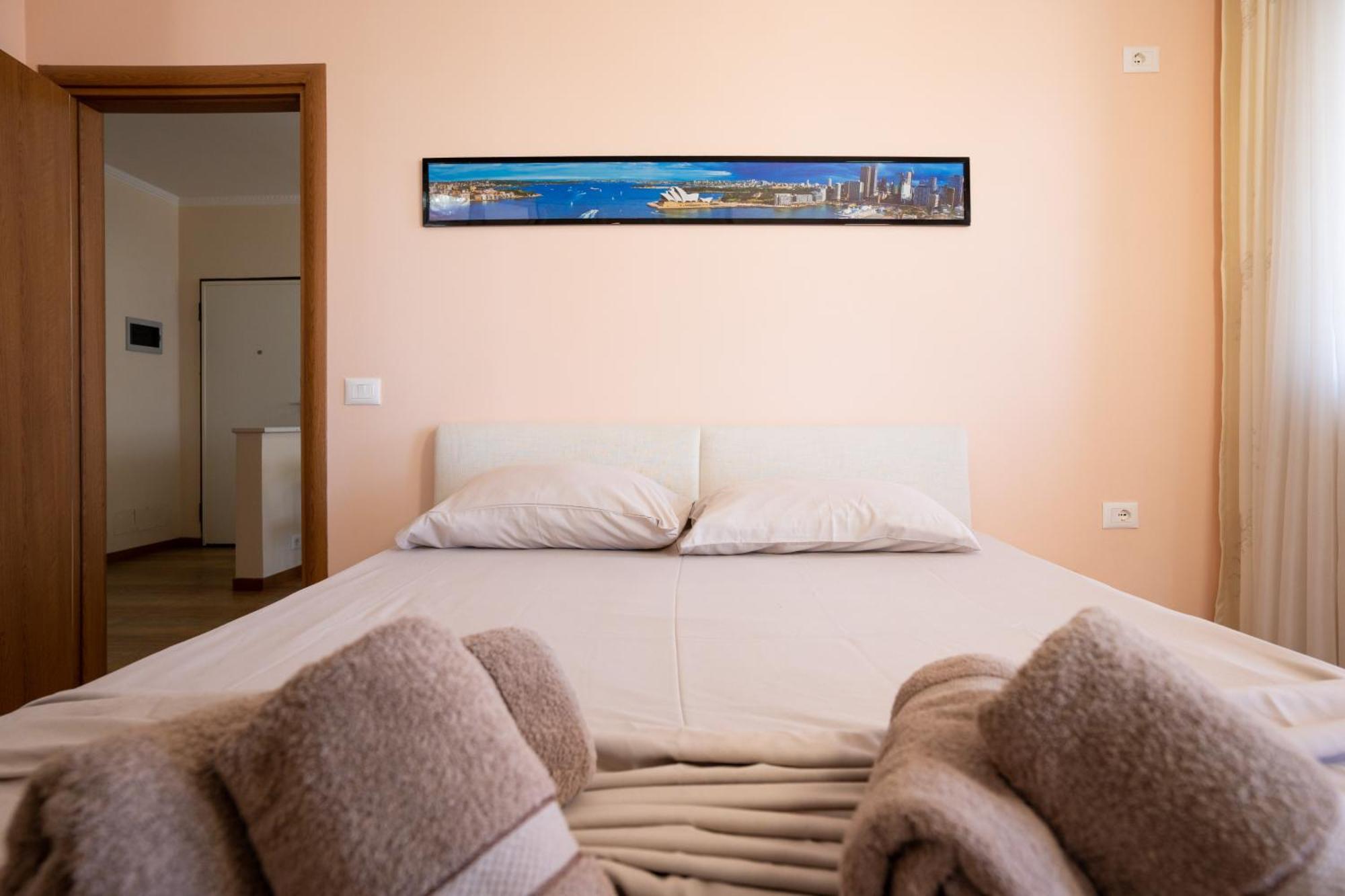 Sea View-Apartment On The Beach - Durrs2 Durres Exterior photo